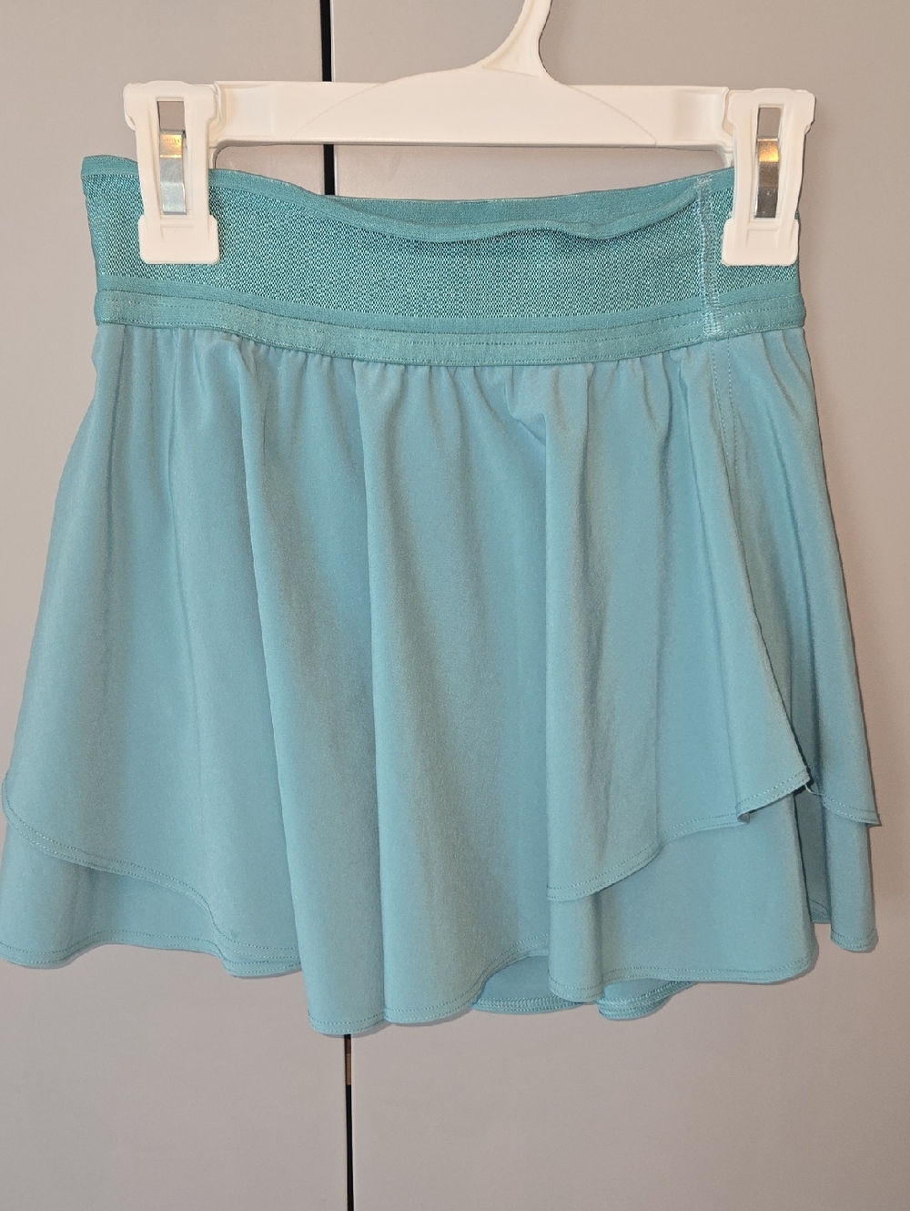lululemon athletica Aqua Layered Circle Skirt with Elastic Waist